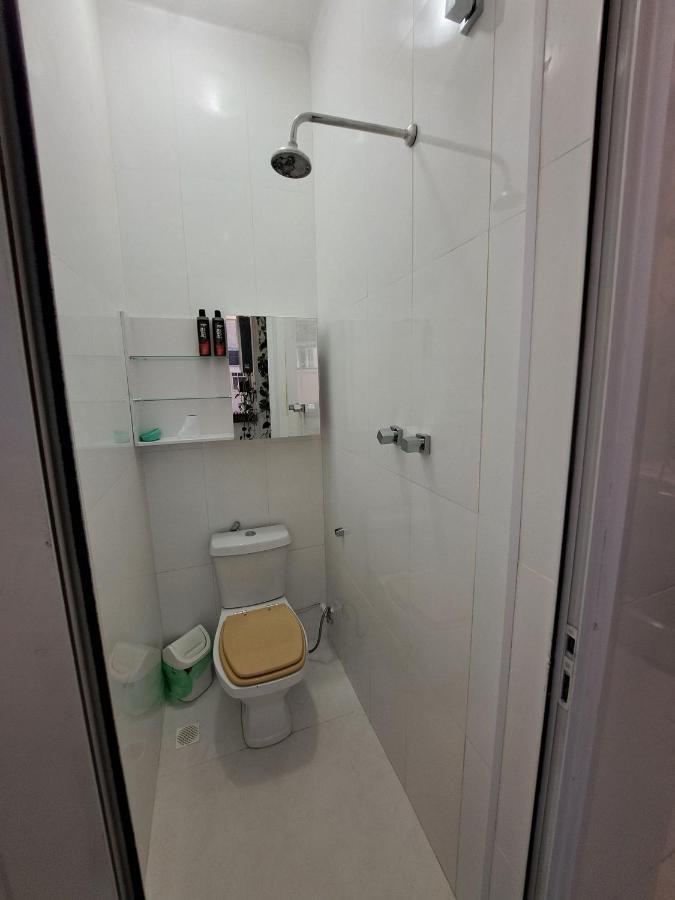 Quarto Privativo No Melhor De Botafogo Com Anfitria - Home With Host Ріо-де-Жанейро Екстер'єр фото